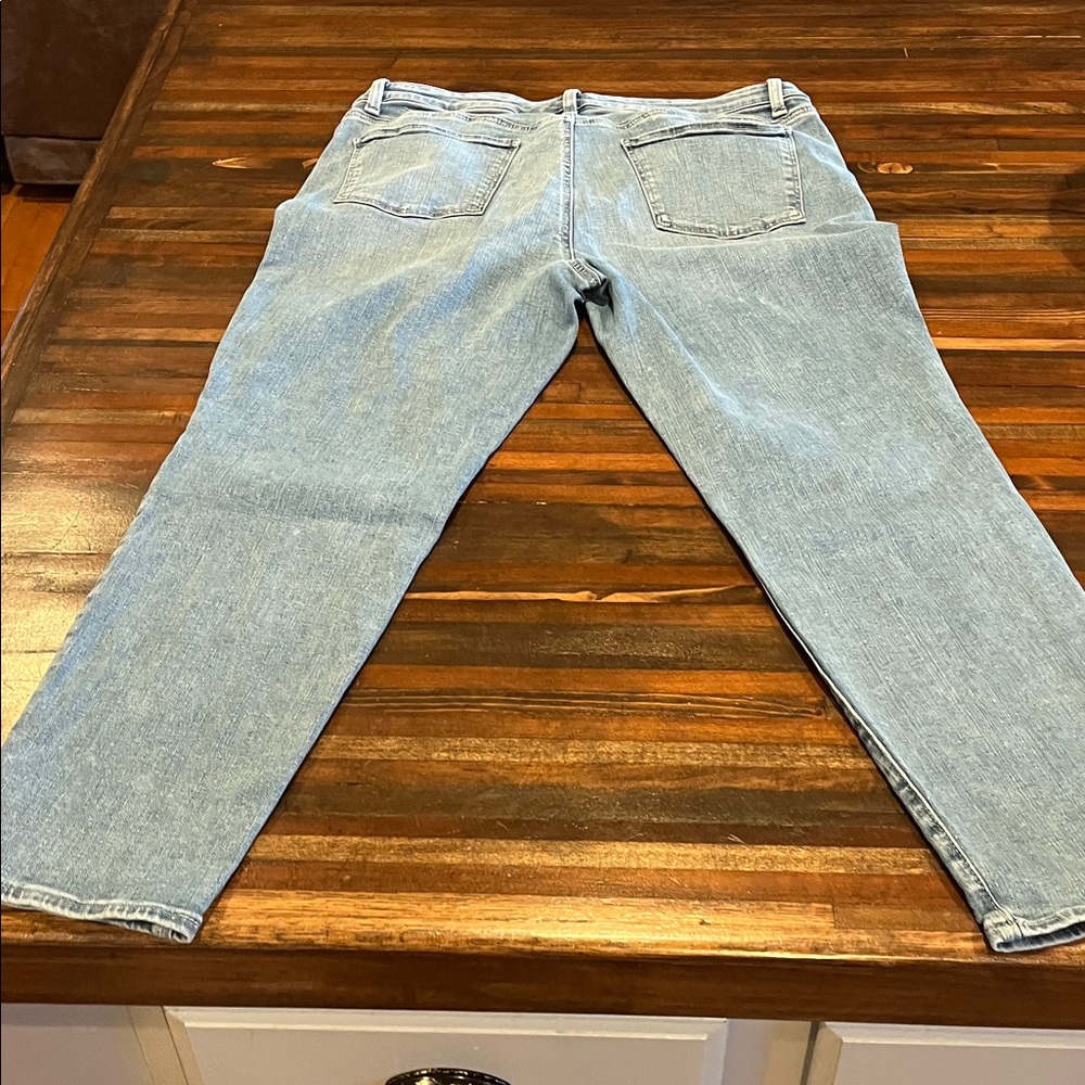 Talbots Light Blue Denim Jeans - Picture 3 of 3